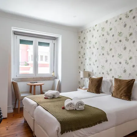 Cozy Avenida By Lisbeyond Guest house